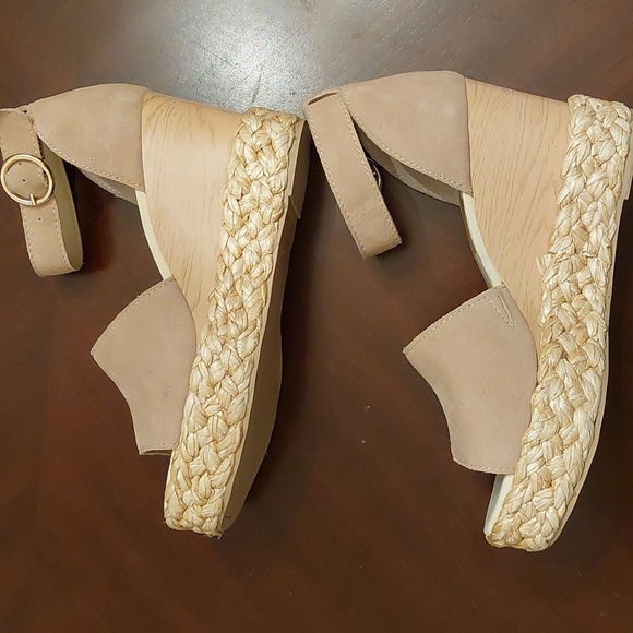 DolceVita Oits Espadrille Wedge size 10m - Picture 10 of 15